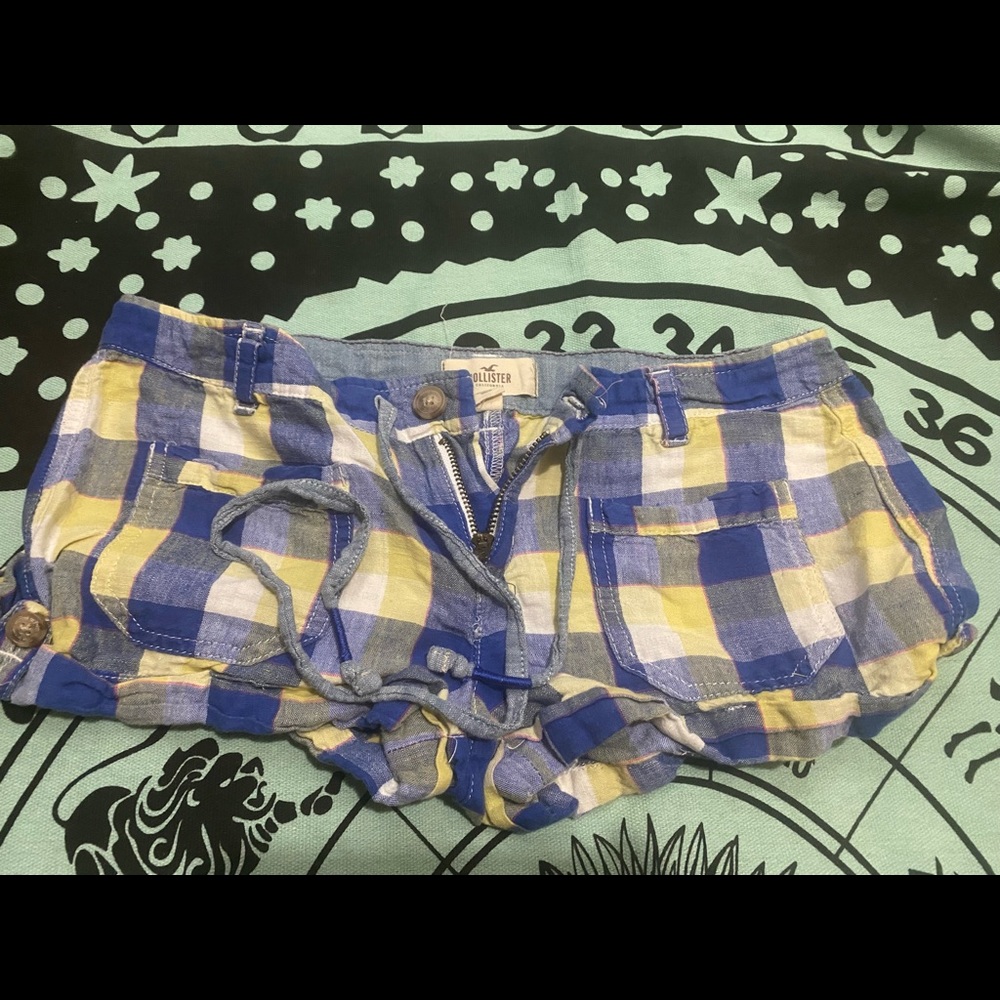 Hollister plaid shorts.  Perfect for Michigan football